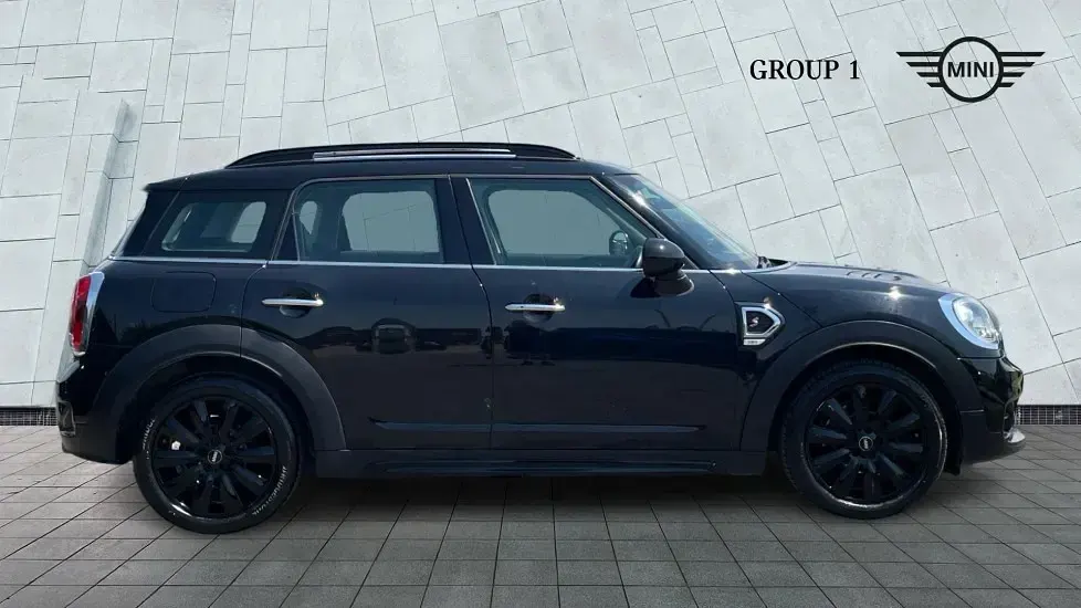 Used Mini Cooper S Countryman 189 HP (139 kW) 2017 Black SUV