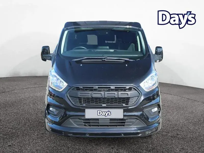 Used Ford Transit Custom Limited 130 HP (95 kW) 2021 Black Van