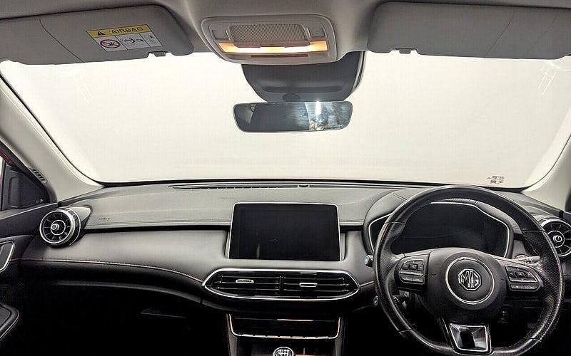 Used MG HS Excite 162 HP (119 kW) 2022 Red SUV