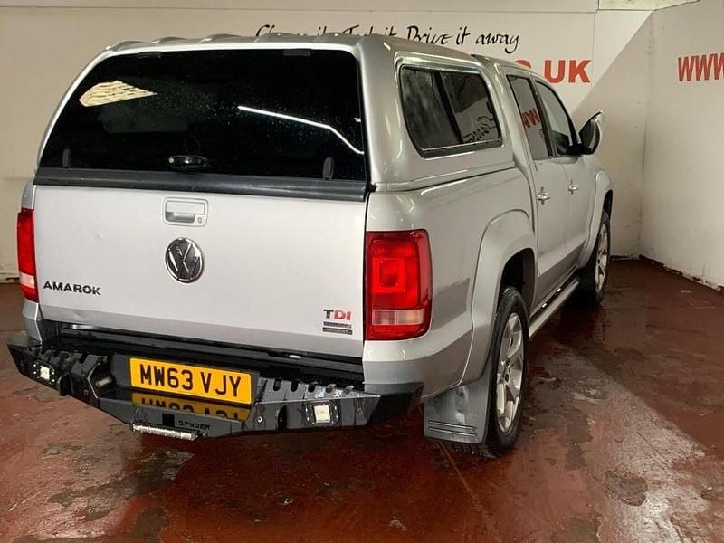 Used VW Amarok Highline 180 HP (132 kW) 2014 Silver Pickup