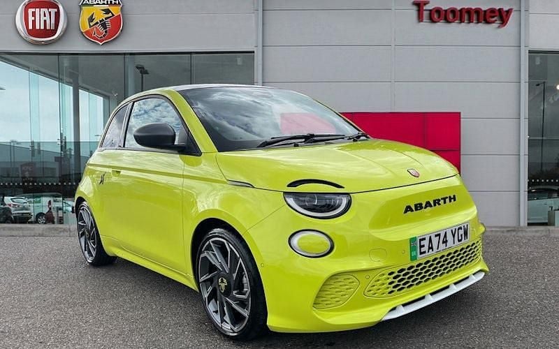 Used 2023 Abarth 500e Hatchback | £23,990 (Fair price) - Image 1/4
