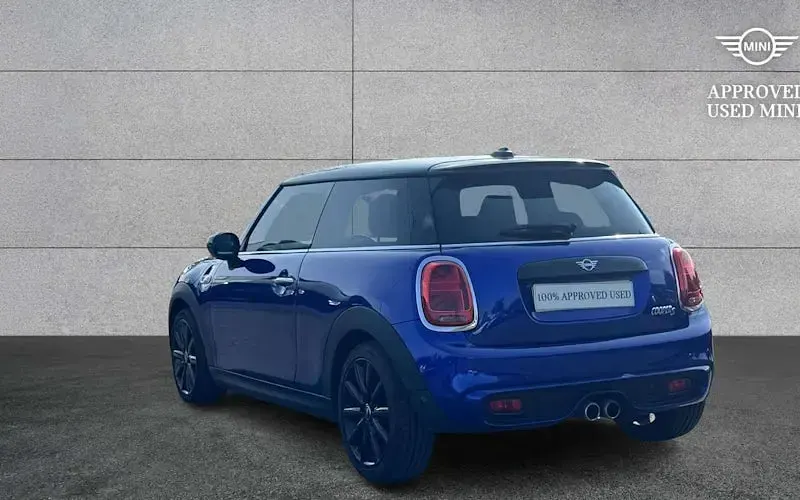 Used Mini Cooper S Classic 192 HP (141 kW) 2020 Blue Hatchback