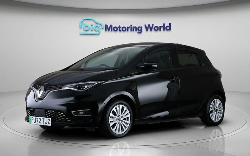Used Renault Zoe Techno 100 kW (136 HP) 2024 Hatchback