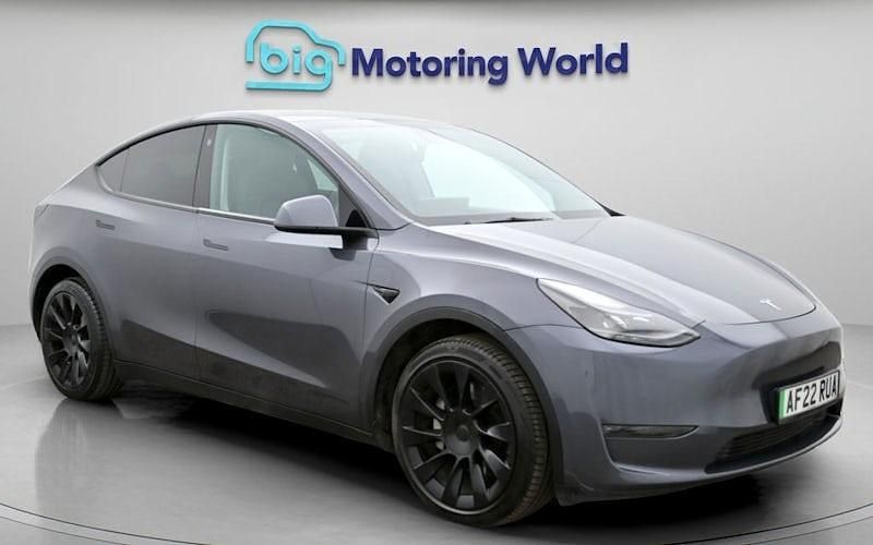 Used Tesla Model Y Long Range AWD 286 kW (389 HP) 2025 SUV