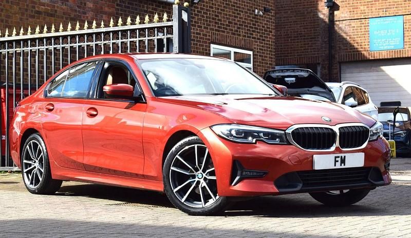 Used BMW 320 Sport Line 2021 Orange Sedan