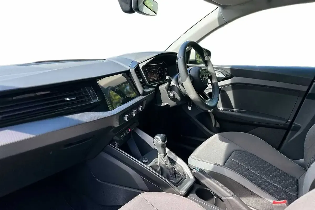 Used Audi A1 Sport 113 HP (83 kW) 2025 Silver SUV