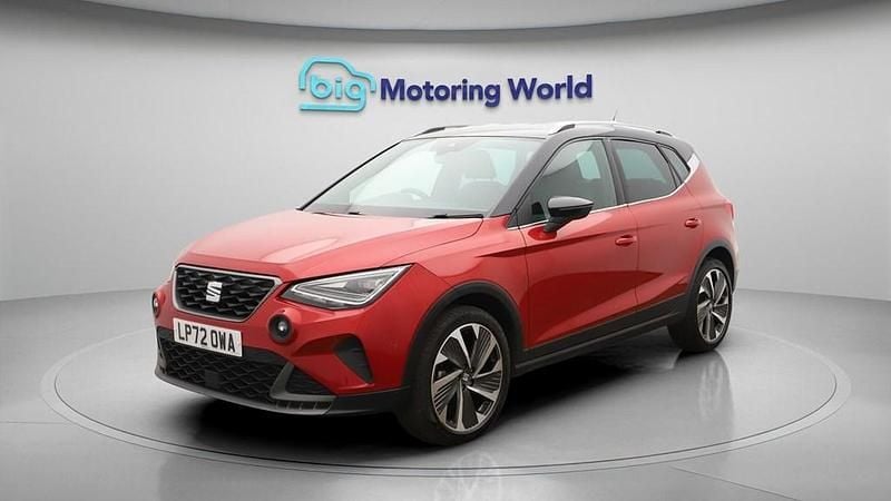 Used Seat Arona FR Sport 110 HP (80 kW) 2023 Red SUV