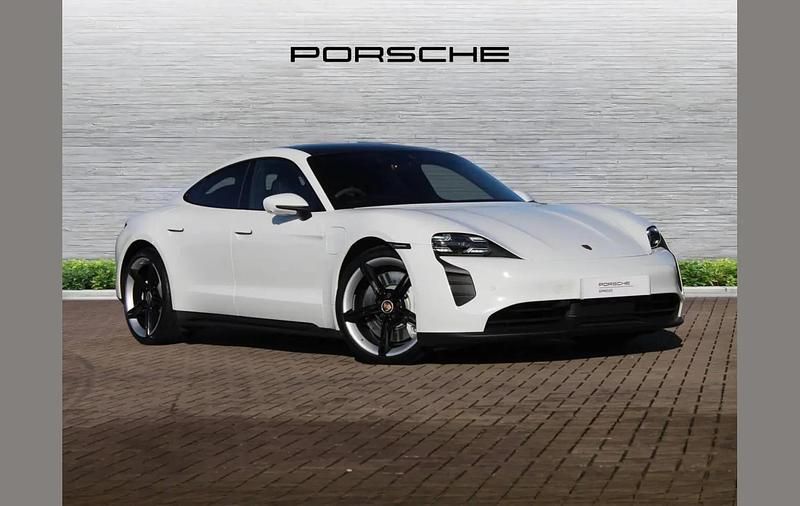 Used Porsche Taycan 439 kW (598 HP) 2022 White Sedan