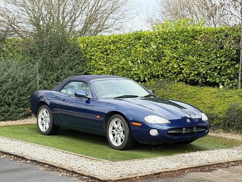 Used Jaguar XK8 290 HP (213 kW) 2001 Blue Cabriolet