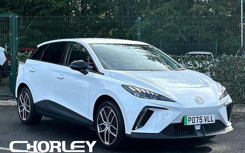 Used 2024 MG MG4 EV Trophy Hatchback | £20,995 (Expensive) - Image 1/4