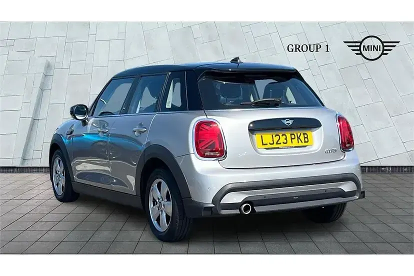 Used Mini Cooper Classic 136 HP (100 kW) 2023 Silver Hatchback