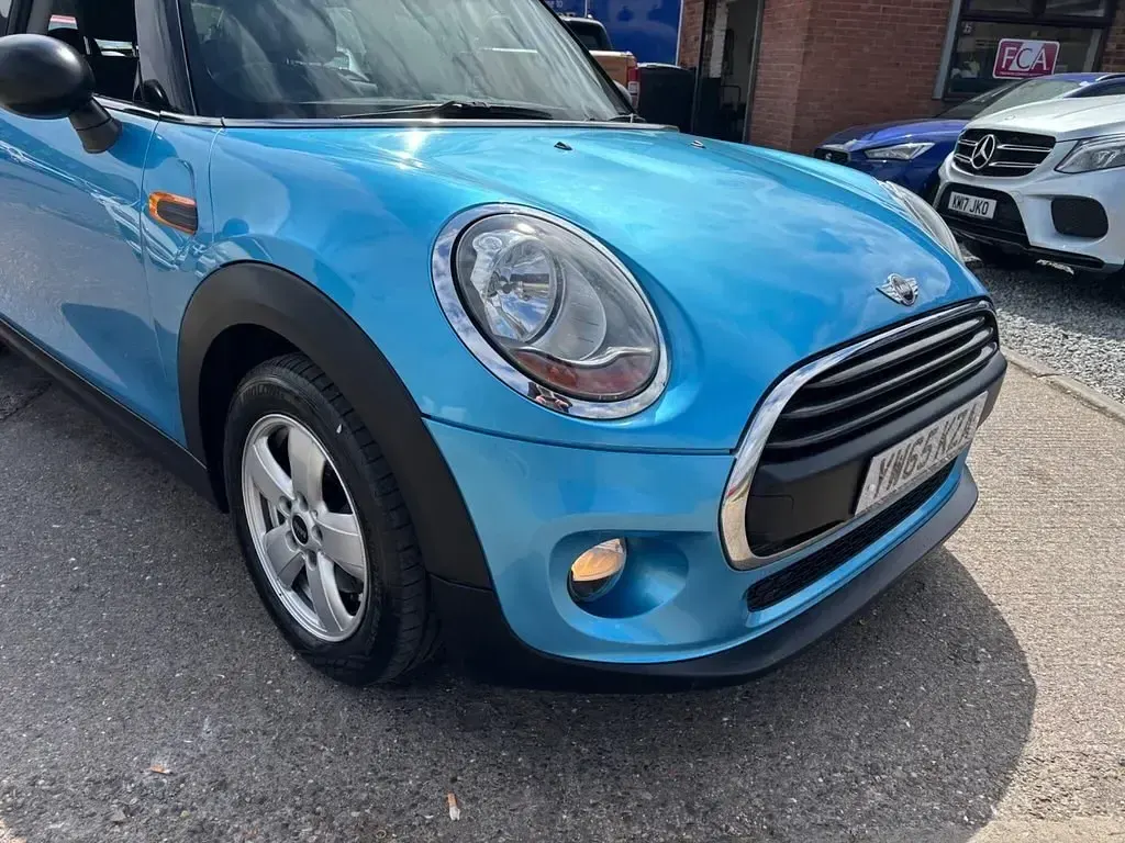 Used Mini One D Hatch 95 HP (69 kW) 2015 Blue Hatchback