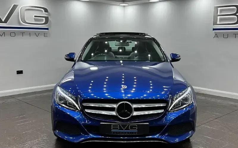 Used Mercedes C200 Premium 184 HP (135 kW) 2018 Sedan