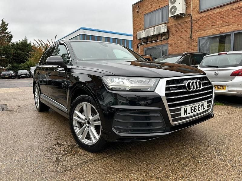 Black Used 2016 Audi Q7 S-Line SUV | £18,990 (Fair price) - Image 1/4