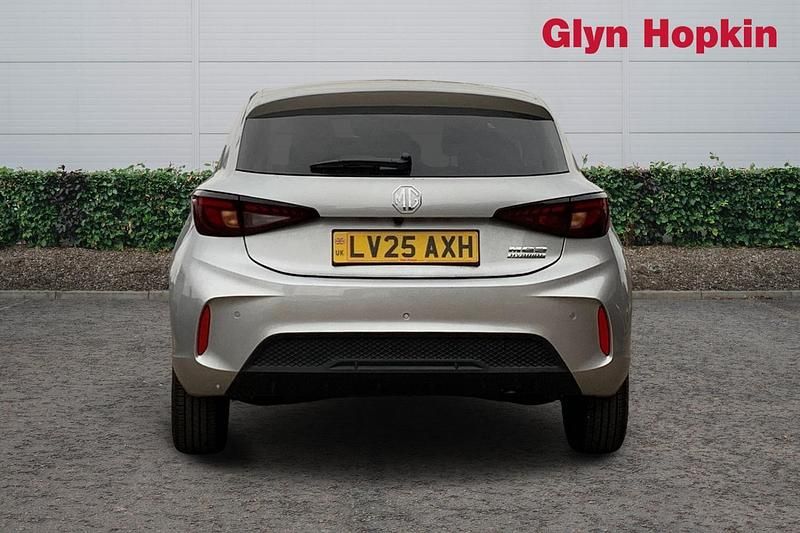 Used MG MG3 Trophy 194 HP (142 kW) 2025 Silver Hatchback