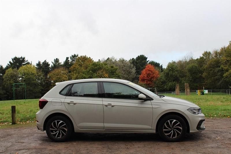 Used VW Polo Life 95 HP (69 kW) 2021 Grey Hatchback