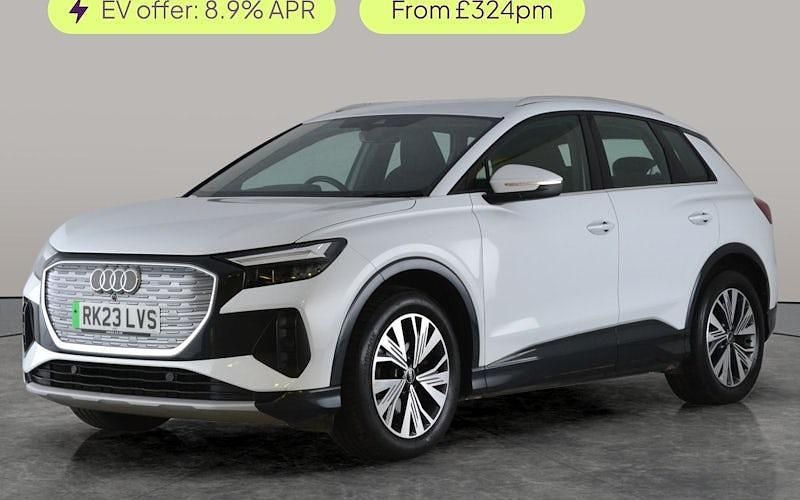 Used Audi Q4 e-tron Sport 125 kW (170 HP) 2022 White SUV