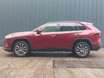 Used Toyota RAV4 Hybrid 218 HP (160 kW) 2021 Red SUV
