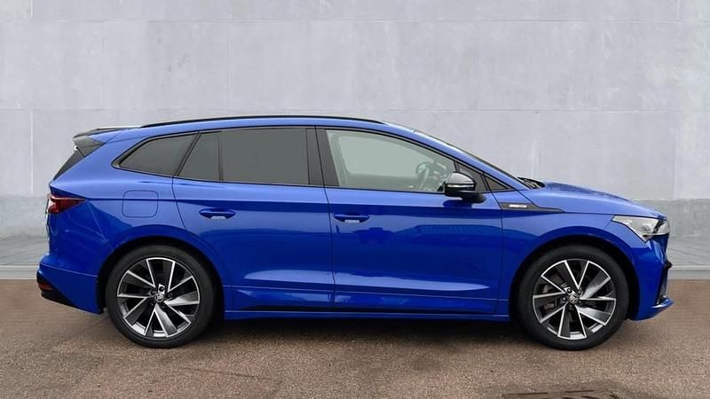 Used Skoda Enyaq iV SportlinePlus 194 kW (265 HP) 2023 Energy blue SUV
