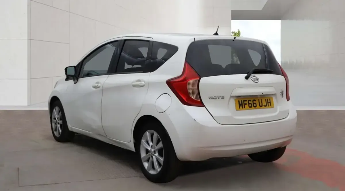 Used Nissan Note S 98 HP (72 kW) 2016 White Hatchback