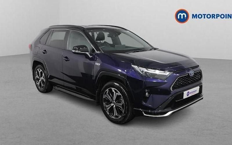 Used 2022 Toyota RAV4 Estate | £26,799 (Good price) - Image 1/4