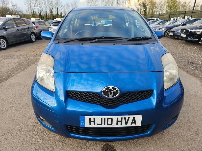 Used Toyota Yaris 2010 Blue Hatchback