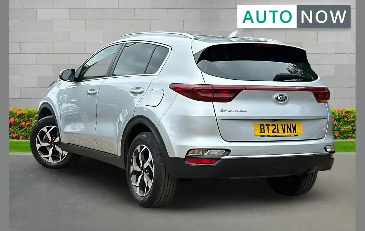 Used Kia Sportage 129 HP (94 kW) 2021 Silver SUV