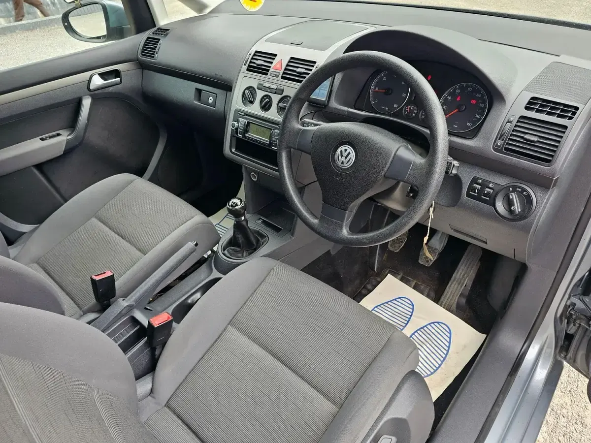 Used VW Touran S 105 HP (77 kW) 2009 Grey MPV