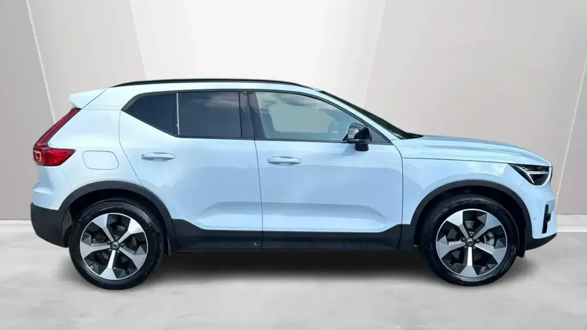 Used Volvo XC40 Ultimate 194 HP (142 kW) 2024 SUV