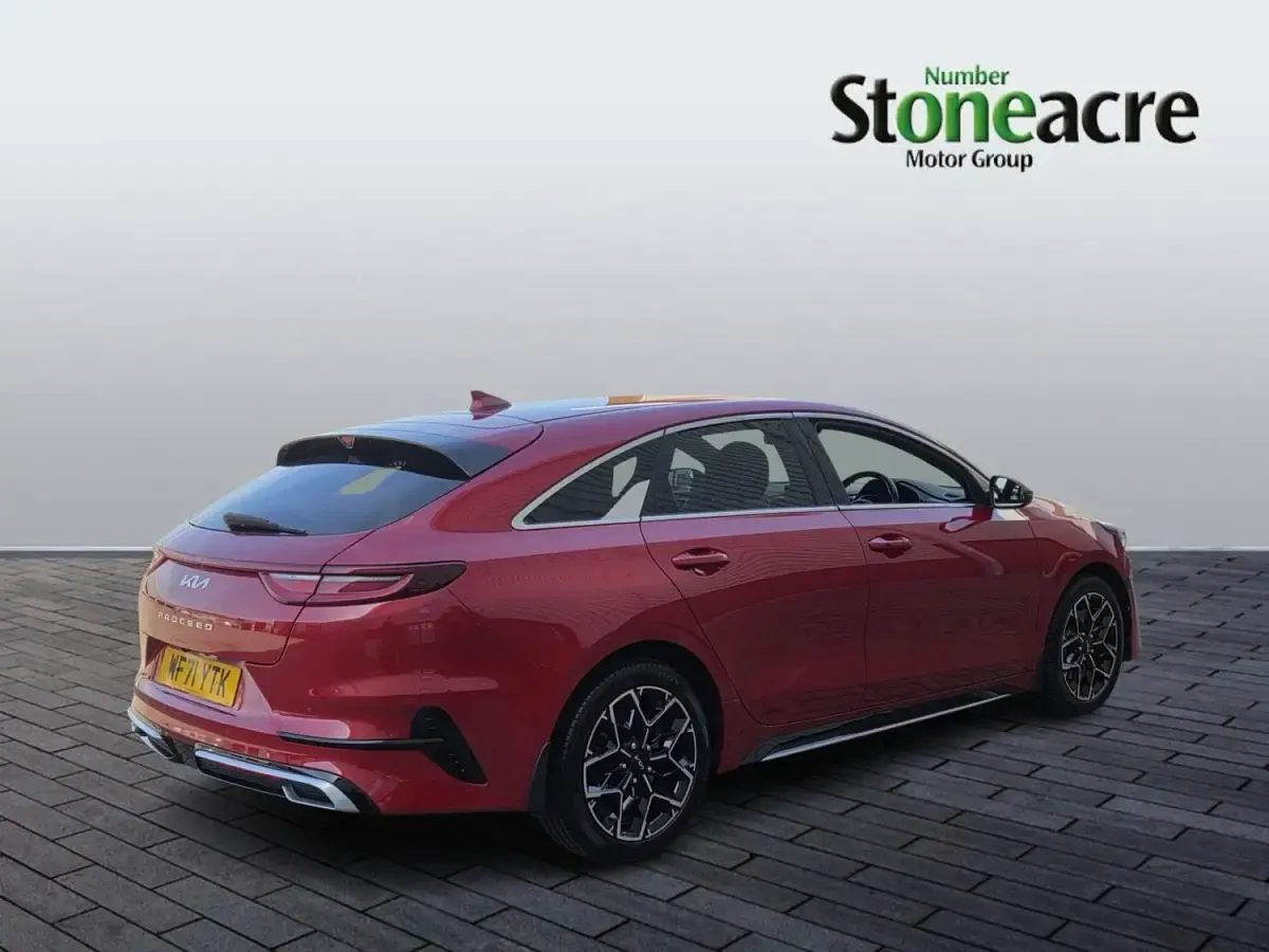 Begagnad Kia ProCeed GT-Line 158 HK (116 kW) 2021 Röd Kombi