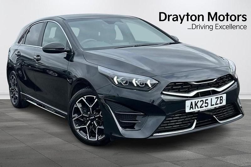 Used Kia Ceed GT-Line 138 HP (101 kW) 2025 Hatchback