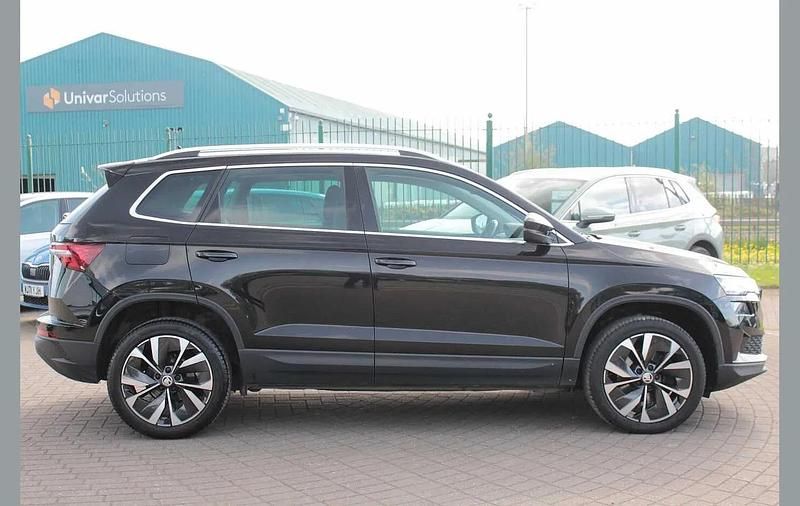 Used Skoda Karoq SE L 150 HP (110 kW) 2022 Black magic pearl effect SUV