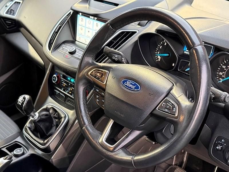 Used Ford C-MAX Titanium 125 HP (91 kW) 2019 Black MPV