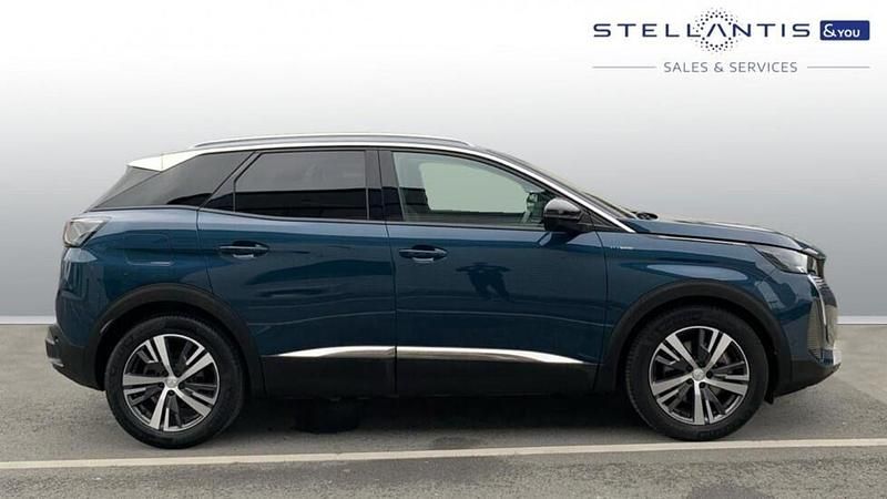 Blue Used 2022 Peugeot 3008 Allure Premium SUV | £18,598 (Fair price) - Image 1/4