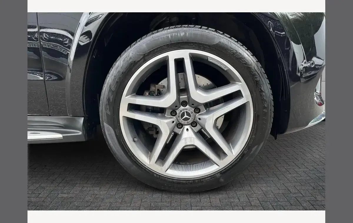 Used Mercedes GLS350 AMG line 254 HP (186 kW) 2019 Black SUV