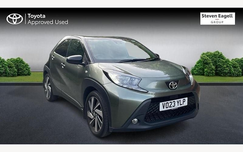 Used 2025 Toyota Aygo X SUV | £13,713 - Image 1/3