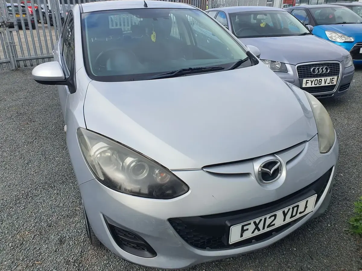 Used Mazda 2 2012 Silver Hatchback
