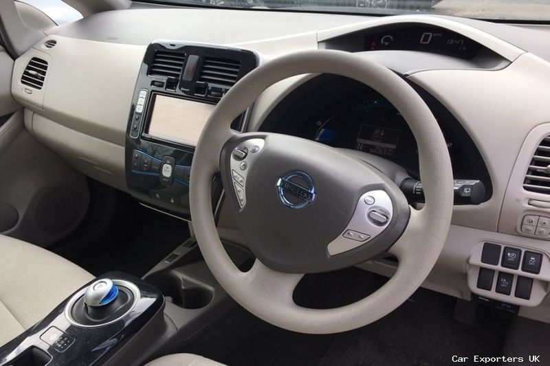 Used Nissan Leaf 58 kW (80 HP) 2012 Hatchback
