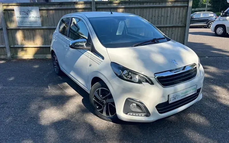 Used Peugeot 108 Collection 72 HP (52 kW) 2019 Hatchback
