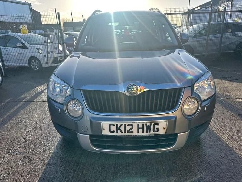 Used Skoda Yeti SE 105 HP (77 kW) 2012 Grey SUV
