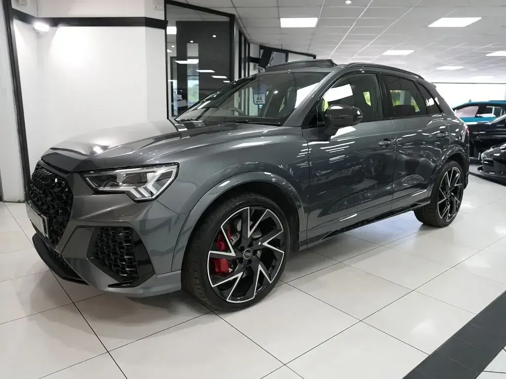 Used Audi Q3 Performance 400 HP (294 kW) 2022 Grey SUV