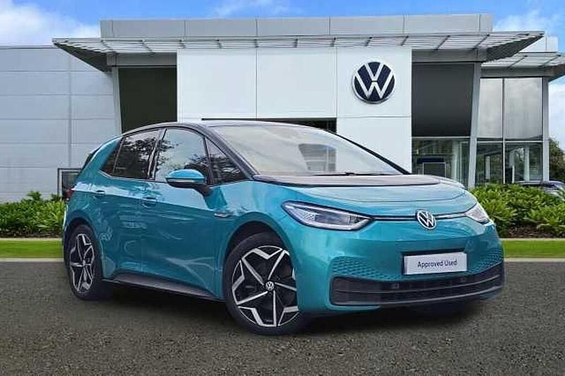 Turquoise Used 2020 VW ID.3 Pro Performance Hatchback | £12,491 (A bit pricey) - Image 1/4