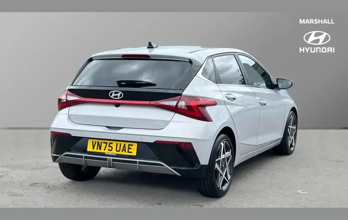 Used Hyundai i20 90 HP (66 kW) 2025 Lumen grey Hatchback