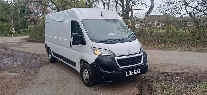 Used Peugeot Boxer 140 HP (102 kW) 2022 White Van