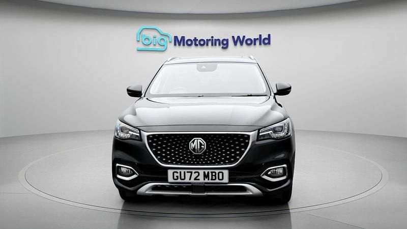 Used MG HS Exclusive 160 HP (117 kW) 2022 Black SUV