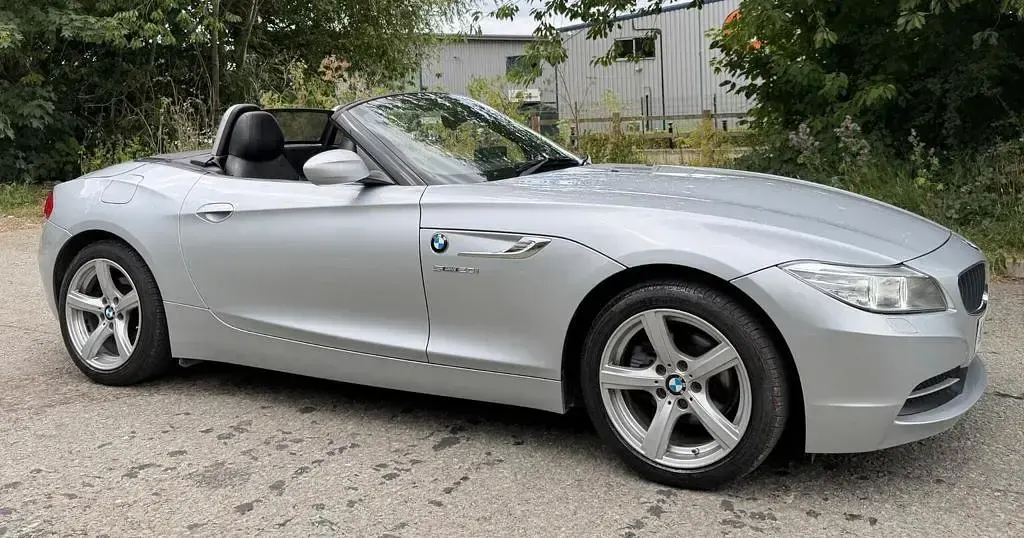 Used BMW Z4 Comfort Edition 2014 Silver Cabriolet