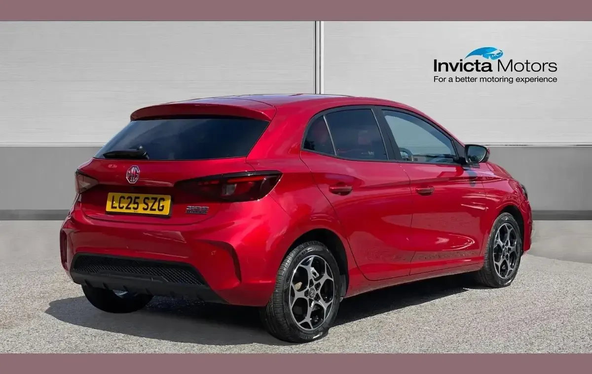 Used MG MG3 Trophy 194 HP (142 kW) 2025 Red Hatchback