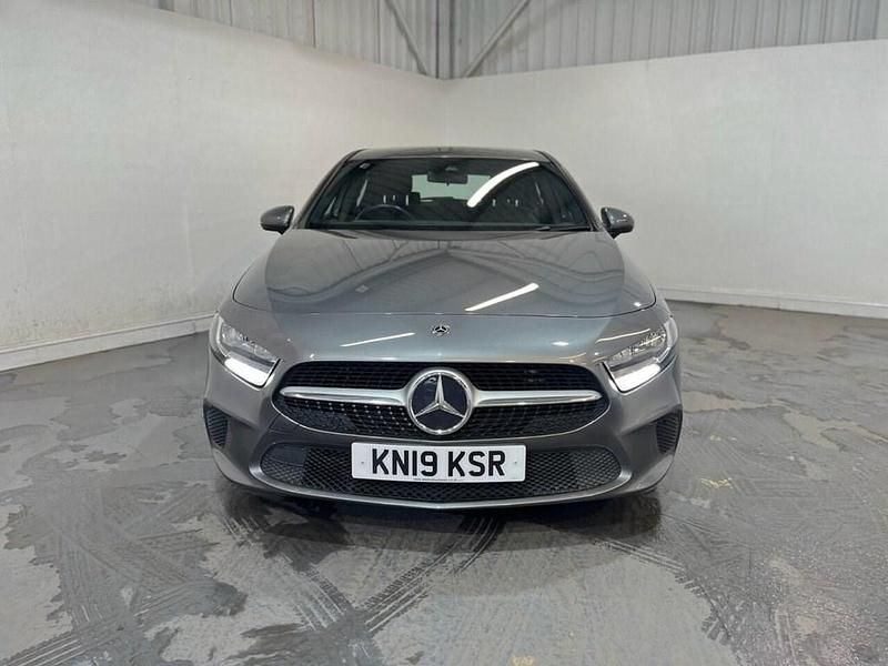 Used Mercedes A180 SE 136 HP (100 kW) 2019 Grey Hatchback