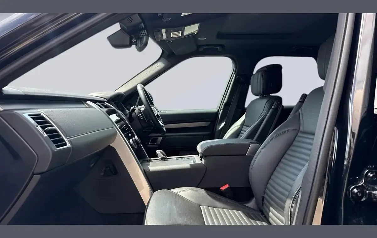 Used Land Rover Discovery HSE Dynamic 344 HP (253 kW) 2024 Black SUV