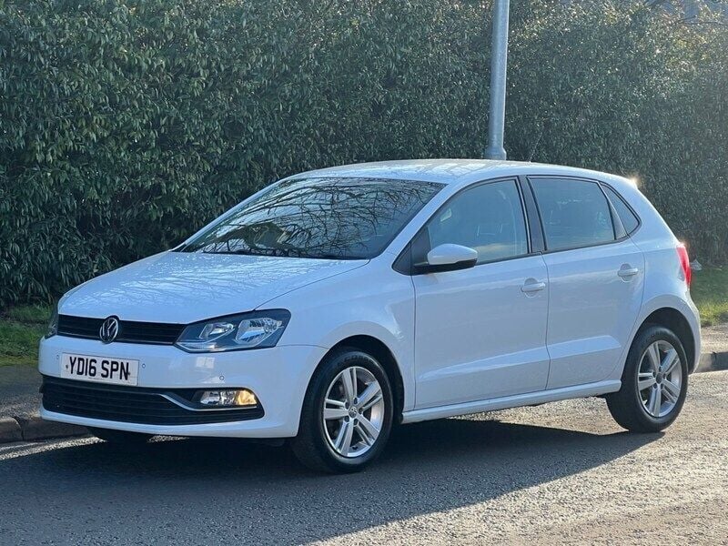 White Used 2016 VW Polo Match Hatchback | £3,950 (Good price) - Image 1/4